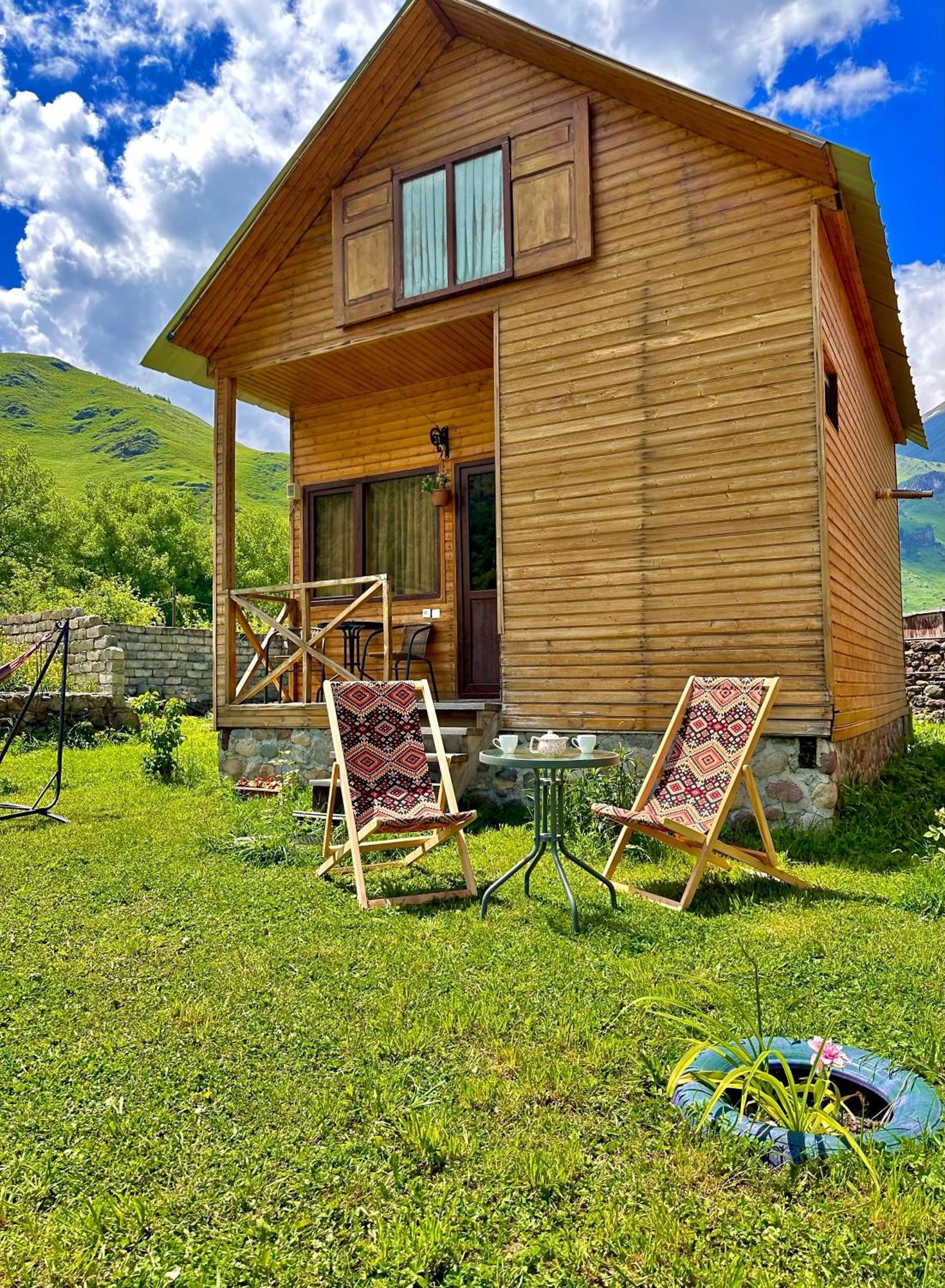 Villa Achkhoti Kazbegi Ngoại thất bức ảnh